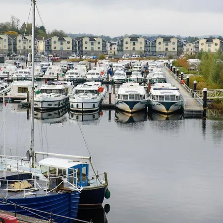 Appartement Two Bedroom Waterfront